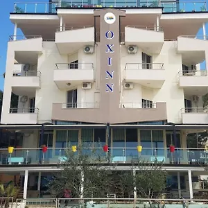 Oxinn 3*, Kryemëdhej Albania