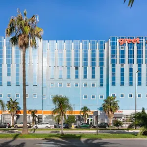 ** Отель Greet Aeroport Promenade Des Франция