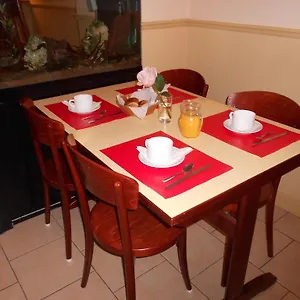 Otel Abricotel