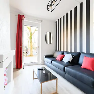 Daumier - New 2 Bdrs Flat Near La Seine Apartamento
